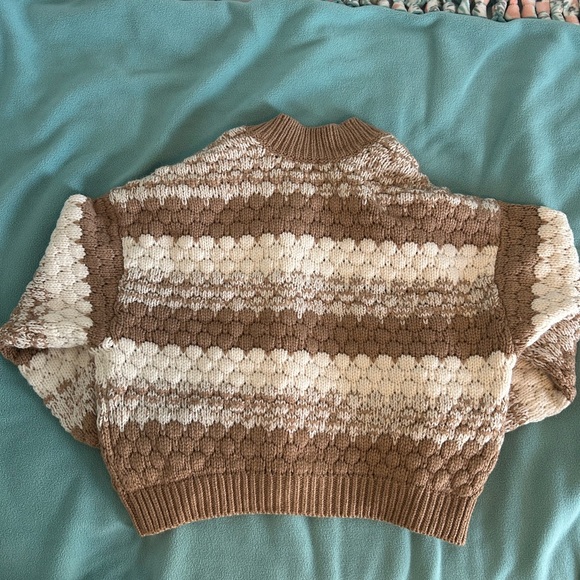 Gentle Fawn Cozy Tan Knit Sweater NWOT - Picture 2 of 4
